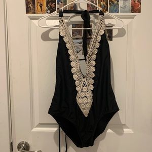 Crochet decoration one piece swimsuit
